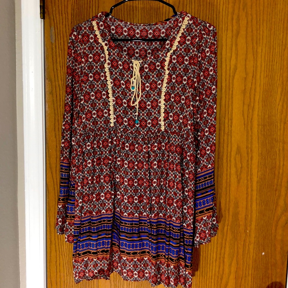 Size M floral, mid length, summer dress